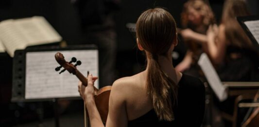 Dal Fidelio al Simon Boccanegra, a ottobre la grande musica su Tivùsat