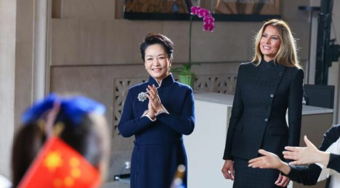 Cina-USA, le due first lady visitano il Museo nazionale d’arte asiatica