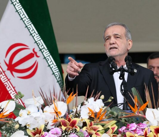 Pezeshkian “Consentiremo ingresso a ispettori nucleari Onu in Iran”