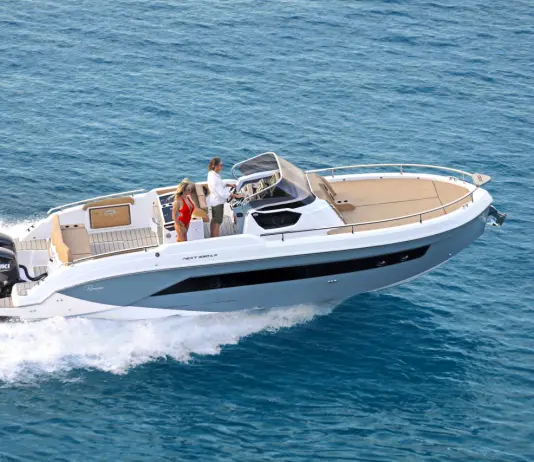 Suzuki al Salone Nautico Internazionale di Genova
