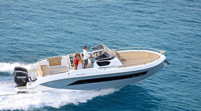 Suzuki al Salone Nautico Internazionale di Genova