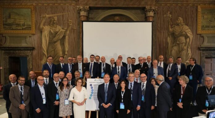 Acqua, 64 aziende siglano il “Patto per la Resilienza idrica” di Utilitalia