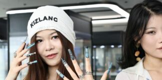 Dalla Cina a Milano, le unghie finte entrano nel mondo della moda