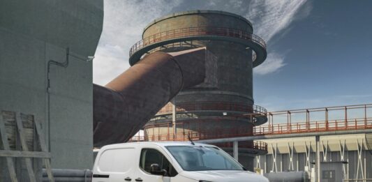 Stellantis Pro One apre gli ordini in Italia del nuovo Smart Compact Van