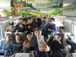 Cina, il settore dei servizi traina la crescita economica nel primo semestre