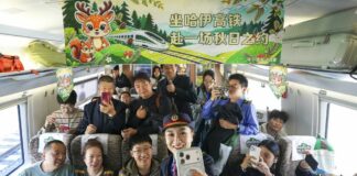Cina, il settore dei servizi traina la crescita economica nel primo semestre