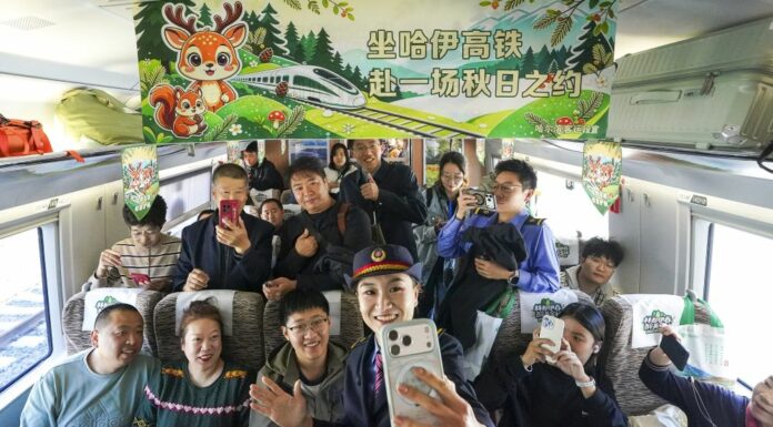 Cina, il settore dei servizi traina la crescita economica nel primo semestre