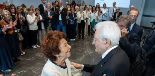 Mattarella incontra i parenti delle vittime della strage di Linate: “Il ricordo non si estingue mai” / Video