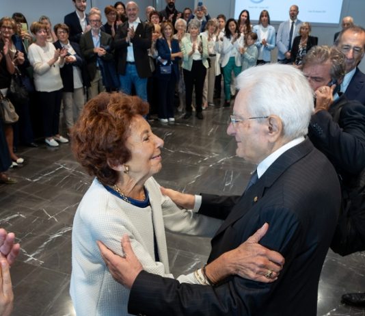 Mattarella incontra i parenti delle vittime della strage di Linate: “Il ricordo non si estingue mai” / Video