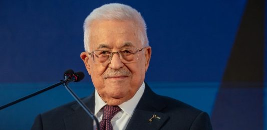 Egitto, il presidente dell’ANP Abu Mazen da domani in visita ufficiale al Cairo