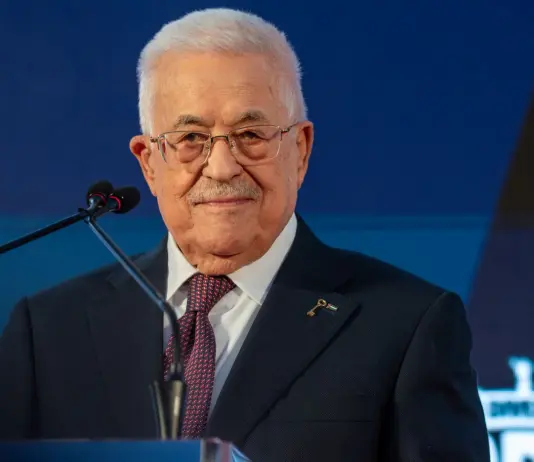 Egitto, il presidente dell’ANP Abu Mazen da domani in visita ufficiale al Cairo