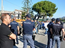 Caro carburanti, un gruppo di agricoltori blocca la statale Palermo-Agrigento
