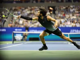 Alcaraz eliminato dagli Us Open da un super Shelton, derby Usa in semifinale contro Tiafoe