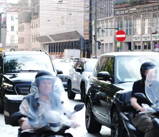 Oggi in Cdm le nuove misure contro il caro carburanti e l’abolizione del bollo per auto e moto di piccola e media potenza