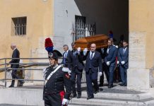 A Roma l’ultimo saluto a Emma Bonino in Campidoglio. Prodi “La difesa dei più deboli è stata la sua stella polare”