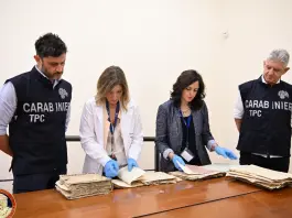 Traffico illecito di beni culturali, sequestrate a Palermo opere per 400 mila euro