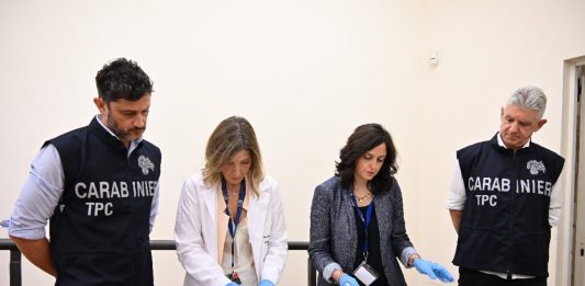 Traffico illecito di beni culturali, sequestrate a Palermo opere per 400 mila euro