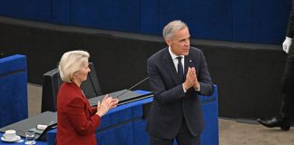 Carney a Trump: “Canada più forte è un partner migliore per gli Usa”. Il discorso al Parlamento Ue: “All’Europa ci lega un’affinità elettiva”