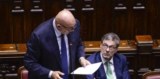 Crosetto “Per la missione Aspides abbiamo chiesto che tutti i Paesi Ue contribuiscano”