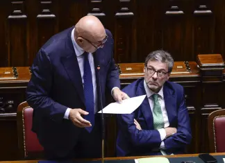 Crosetto “Per la missione Aspides abbiamo chiesto che tutti i Paesi Ue contribuiscano”