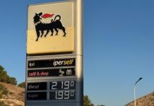 Caro carburanti, scatta il tetto ai prezzi sulla rete Eni: 2,19 euro/litro per il diesel, 1,99 per la benzina