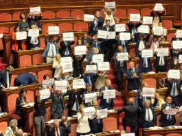 Legge elettorale, via libera del Senato all’emendamento del centrodestra sulle preferenze