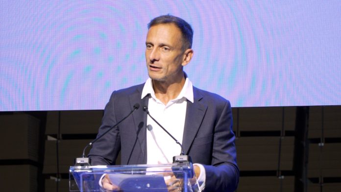 Il governatore Fedriga interviene al convegno alla Fantoni di Osoppo
