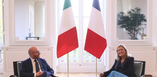 Al via il G7 dei Parlamenti a Parigi, per Fontana incontri con gli omologhi di Francia, Canada e Ucraina