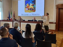 “Veneto, famiglie in viaggio”: presentato il diario scolastico che arriverà gratis a 60mila bambini delle scuole primarie