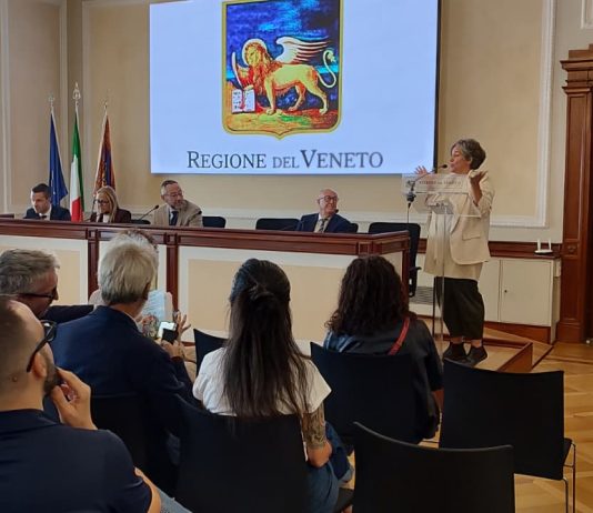 “Veneto, famiglie in viaggio”: presentato il diario scolastico che arriverà gratis a 60mila bambini delle scuole primarie