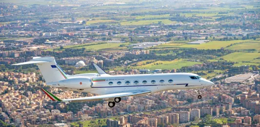 Volo sanitario d’urgenza dell’Aeronautica Militare da Lampedusa a Palermo per un 58enne in pericolo di vita