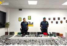 Oltre mille orologi di lusso falsi a Olbia, denunciato un uomo