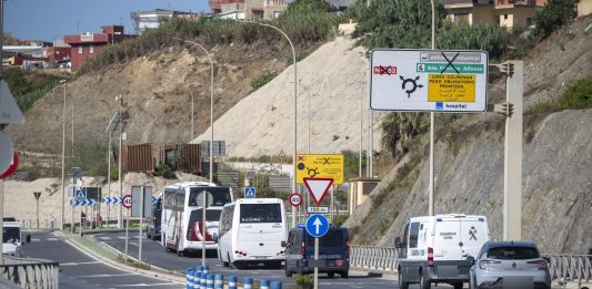 From Ceuta to Spain, hidden under the Valladolid bus: the story of a 17-year-old Moroccan