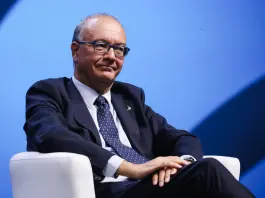 Valditara “Nessuno scontro con il Quirinale, il tetto degli stranieri serve contro le classi ghetto” / Video
