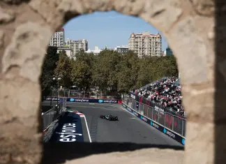 F1 GP Azerbaijan, la Mercedes domina le libere: Russell davanti ad Antonelli, Leclerc 4°