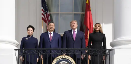 Trump accoglie Xi Jinping alla Casa Bianca, la “Super Intelligence” al centro del vertice / Video