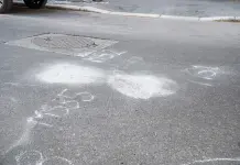 Incidente a Napoli, ciclista muore investito da una moto