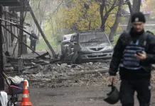 Nuovi raid russi in Ucraina, almeno 4 morti a Kamianske