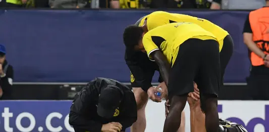Borussia Dortmund, further medical tests for Karetsas after collapse on the pitch