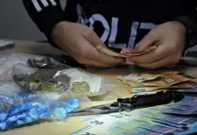 Roma, cinque arresti per spaccio e oltre due kg di droga sequestrati