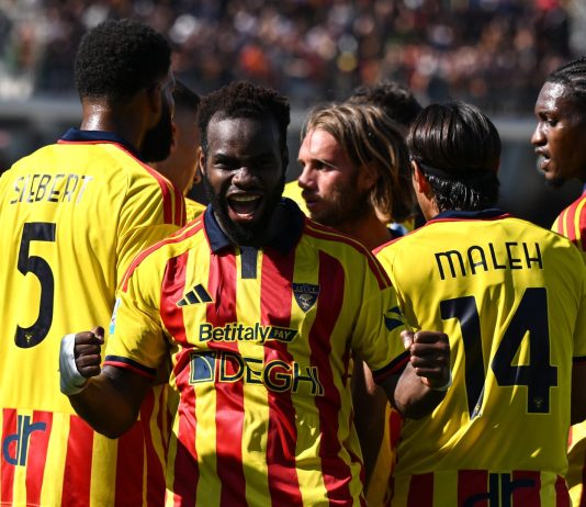 Il Lecce piega il Monza al Via del Mare, 3-2 con doppietta di Coulibaly