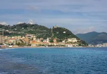 La Liguria punta sul mare e il turismo, Lombardi “35 Bandiere Blu e 18 approdi certificati”