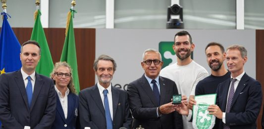 Olimpia Milano a Palazzo Pirelli, Fontana “Tenete alto il nome della Lombardia”