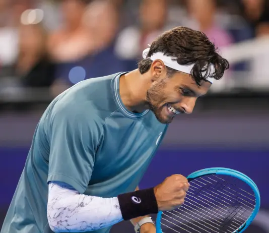 Musetti avanza al secondo turno degli Us Open, Sonego si arrende a Zverev al quinto set