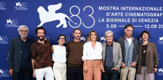 A Venezia 83 Toni Servillo nonno alle prese con lo “Scherzetto” di Mario Martone