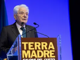 Mattarella a Torino per l’inaugurazione di Terra Madre – Salone del Gusto: “Cibo ed energia armi strategiche bersaglio di guerre scellerate” / Video