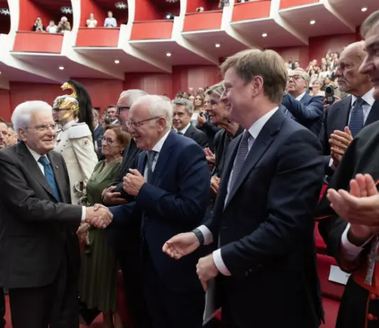 Mattarella a Torino per l’inaugurazione di Terra Madre – Salone del Gusto: “Cibo ed energia armi strategiche bersaglio di guerre scellerate”