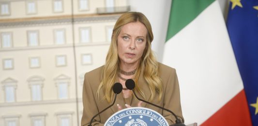 Meloni “All’Ue chiediamo flessibilità aggiuntiva per famiglie e imprese”