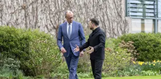 Zelensky sente Merz: “Ennesima escalation da Mosca, importante la reazione della Germania”