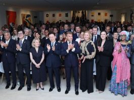 Giuli al Sommet Lumière: “Educare alle immagini per promuovere libertà e creatività”. Firmato accordo di coproduzione cinematografica con la Corea del Sud